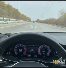 ACC 夜視，變道，胎壓，抬頭顯示。C8 原廠升級